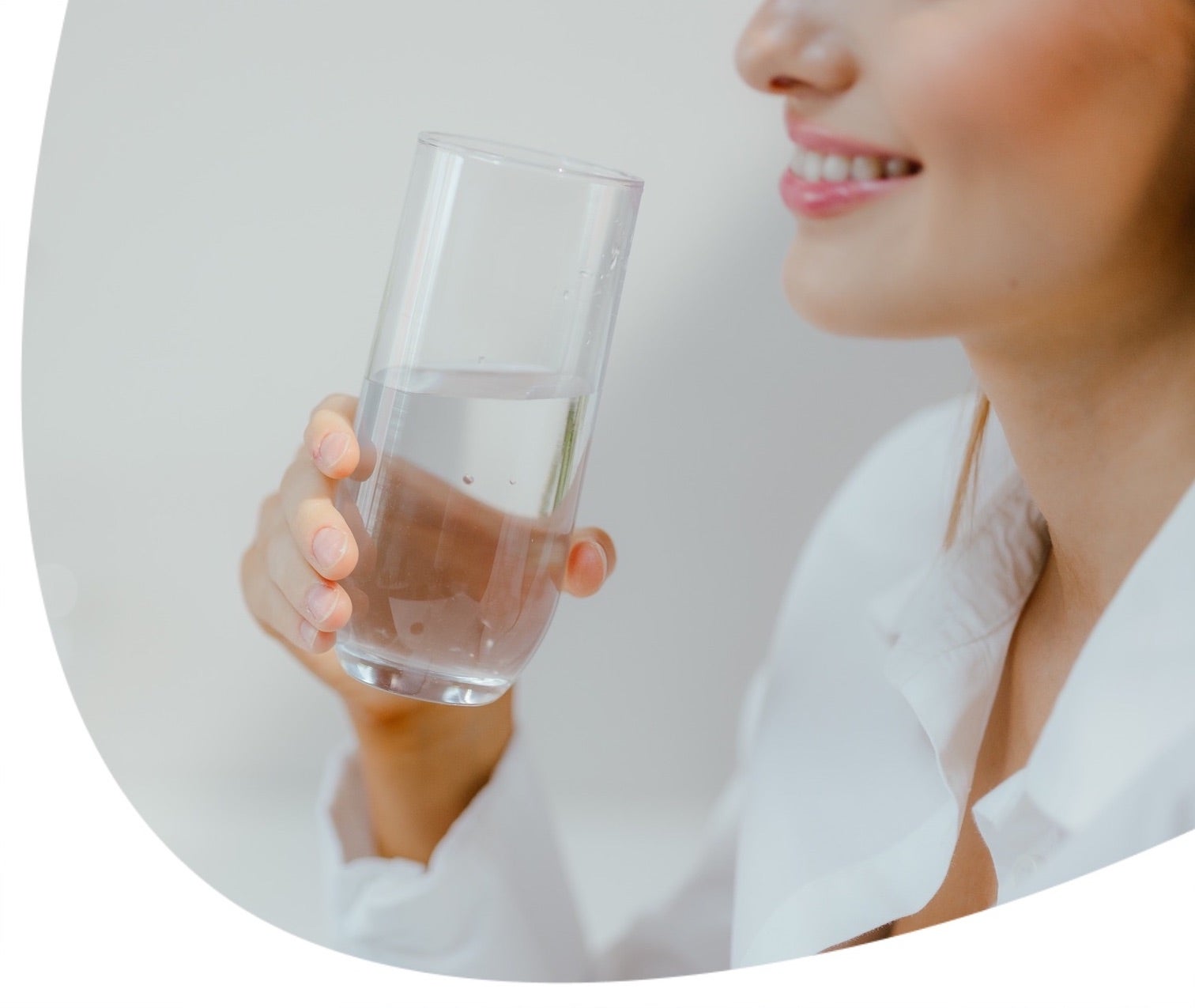 Fogínygyulladás: okok és következmények. Így előzd meg az ínybetegséget!